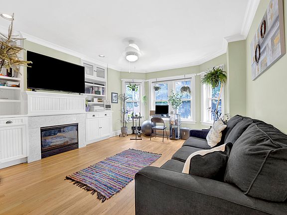 2nd image of 7352 Lake St APT 1E