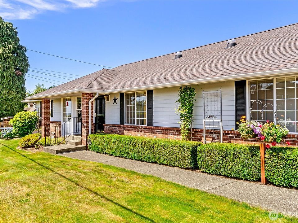 8709 8th Street SE, Lake Stevens, WA 98258 | Zillow