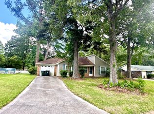 120 Wanda Dr, Summerville, SC 29485
