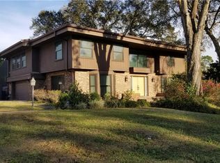 513 Montrose Ave, Temple Terrace, FL 33617