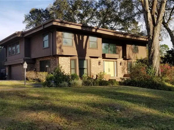 513 Montrose Ave, Temple Terrace, FL 33617