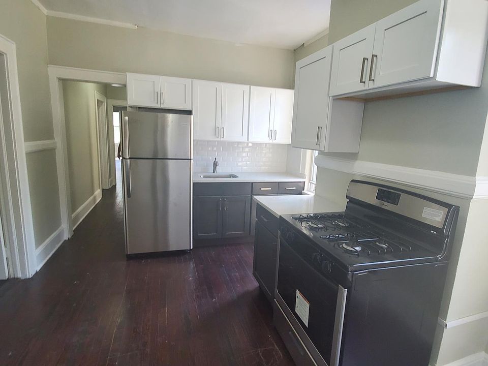 1st image of 50 Breakenridge Ter #1