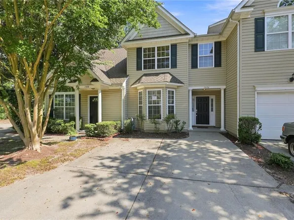 1804 Mizzen Ln, Virginia Beach, VA 23454