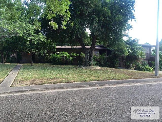 1st image of 1014 Belthair St
