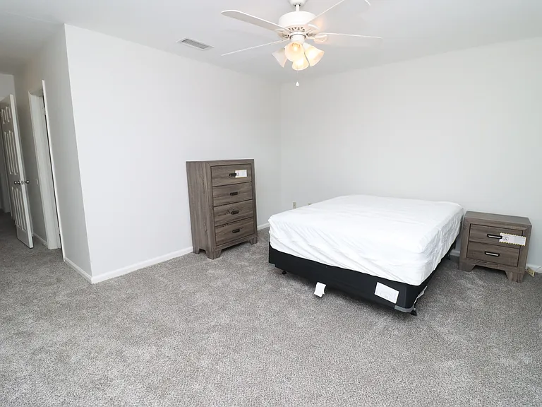 2124 Continental Ave — Photo 21