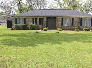 974 County Road 687, Angleton, TX 77515