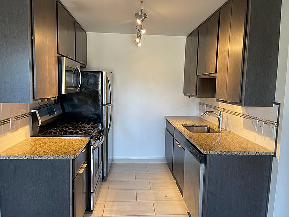 2nd image of 12635 Larchmere Blvd #3A