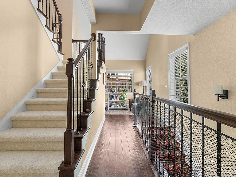4001 Roswell St — Photo 17