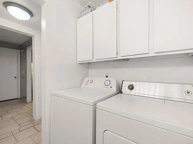 2703 Stanford Rd #B — Photo 5