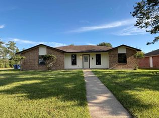 101 Oglesbee Rd, Silsbee, TX 77656