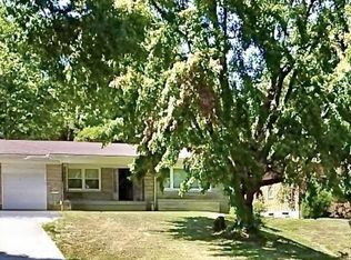 6810 Homestead Dr, Louisville, KY 40214