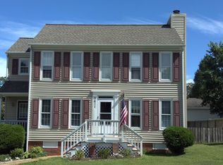 9611 Snowhill Rd, North Chesterfield, VA 23235