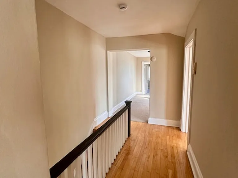 2216 E Ivanhoe Apartments — Photo 16