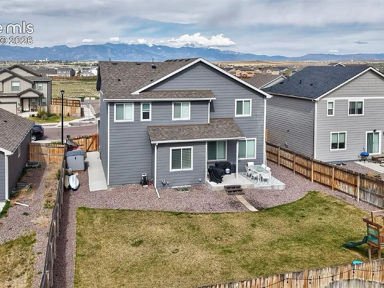 6727 Volga Dr — Photo 2