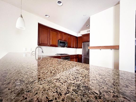 3rd image of 2234 Mendocino Ln