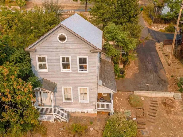 69 N Stewart St, Sonora, CA 95370