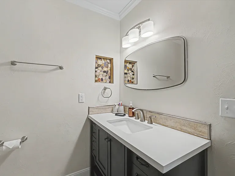 3231 N Shannon Lakes Dr — Photo 8