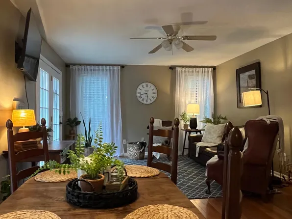 2804 Dunlap Ave #B, Guntersville, AL 35976