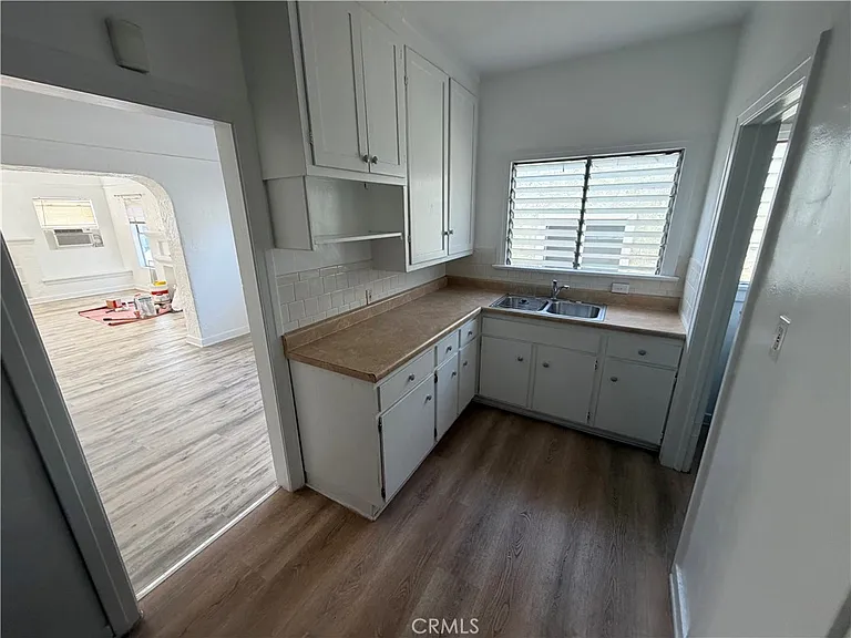 1117 Queen Anne Pl — Photo 8