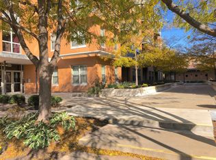 652 Emerson Rd APT 106, Saint Louis, MO 63141