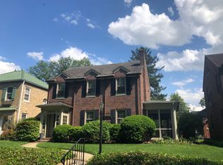 1062 Helen Ave, Lancaster, PA