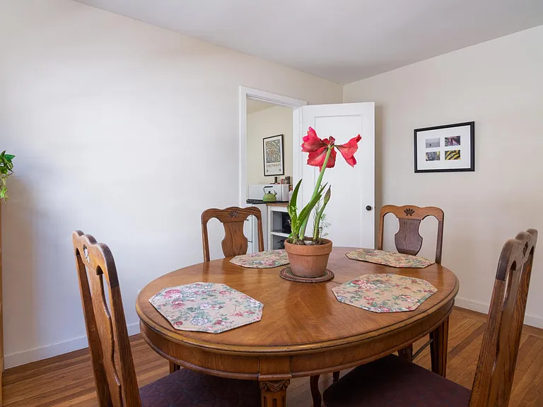 4182 Emerald St — Photo 9