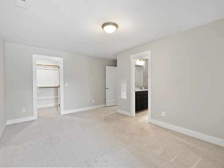 5601 Old Pearce Rd — Photo 37