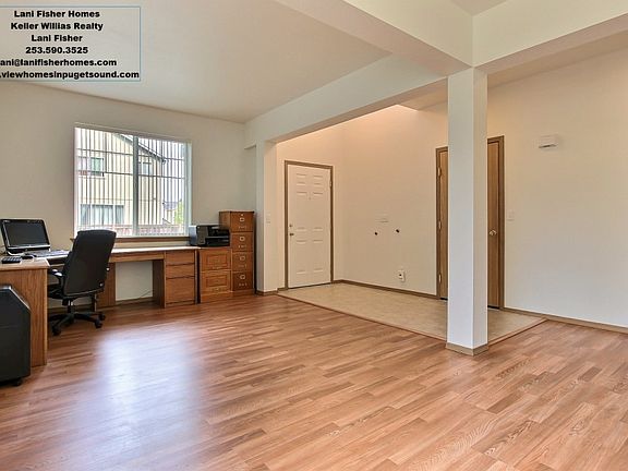 3rd image of 16625 129th Avenue Ct E