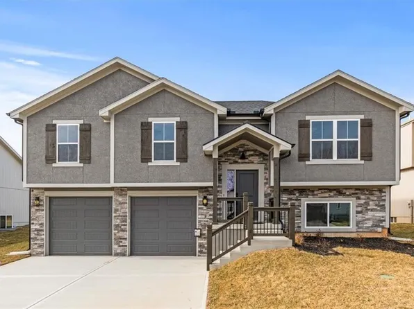 4205 SE Adams Dr, Blue Springs, MO 64014