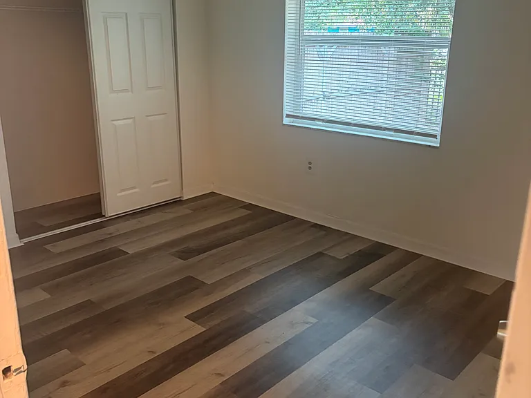 1307 W Washington St #A — Photo 6