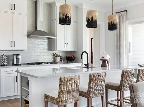 1119 Sanderling Pl, Belmont, NC 28012