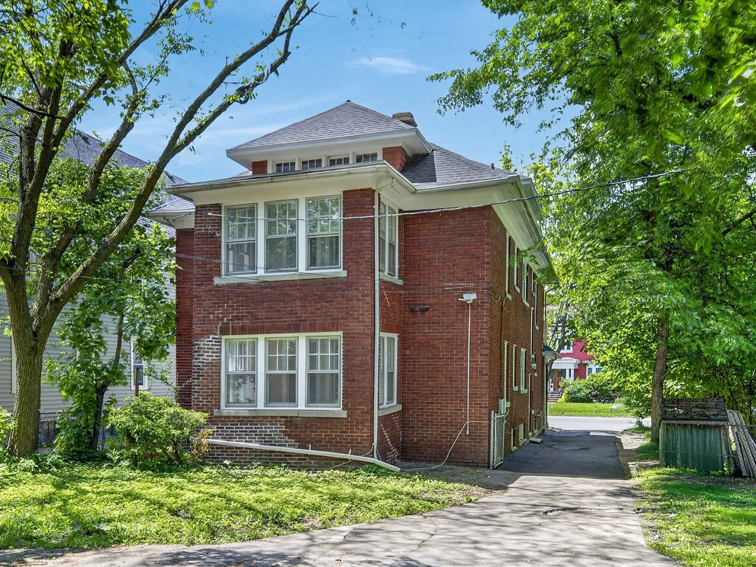 3 bed, 3124 sqft, $2,000 — Photo 3