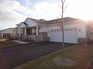 2665 Barrington Cir, Naperville, IL 60564