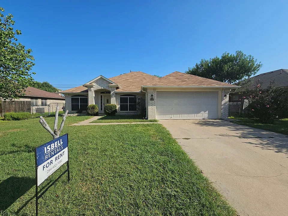 4507 Twin Oaks Cir