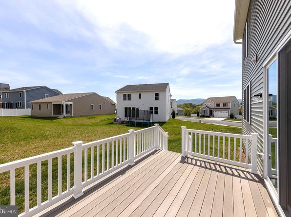281 Cedar Spring Dr, Strasburg, VA 22657