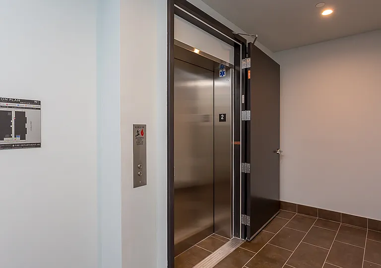 11269 Camarillo St #405 — Photo 12