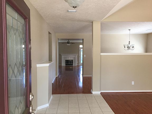 2nd image of 22806 Crested Lark Ct