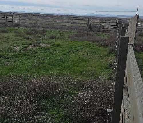 5th image of 5200 NW N Frontage Road W