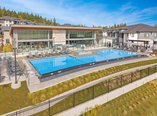11530 Bella Vista Ave NW #J401, Silverdale, WA 98383