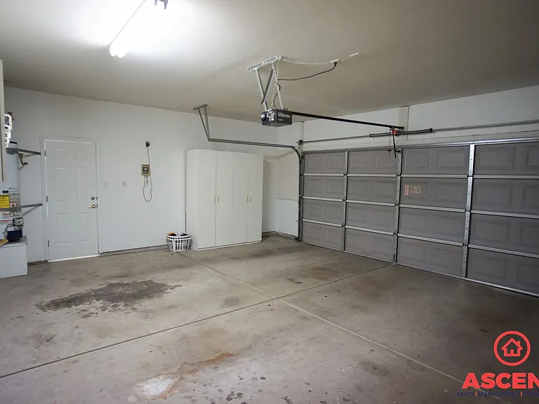 8407 Glenlakes Ct — Photo 15