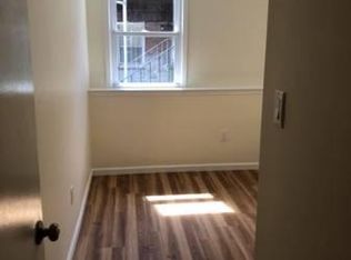 224-17 57th Ave, Oakland Gardens, NY 11364