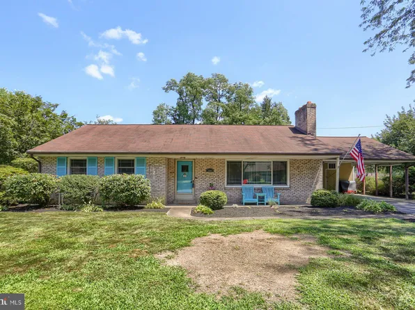 3805 Griffin Ln, Harrisburg, PA 17110