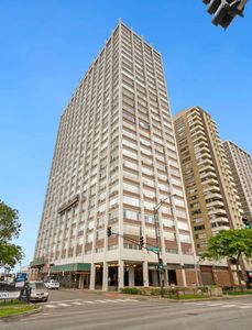 6171 N Sheridan Rd APT 807, Chicago, IL, 60660