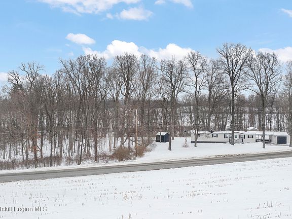 3rd image of 321 Tishauser Road