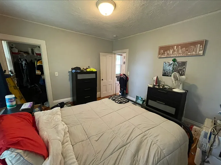 43 Brooks Ave #1 — Photo 3