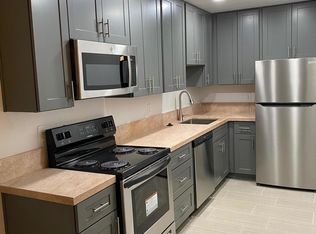 2809 E Los Felices Cir #G101, Palm Springs, CA 92262