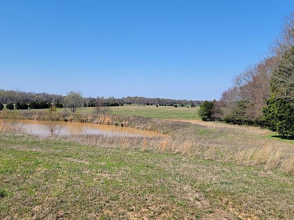4th image of 9 Highway 168 N