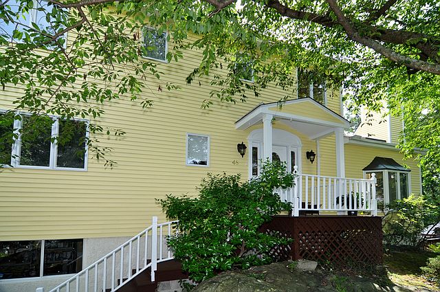 1st image of 48 Columbia Ave