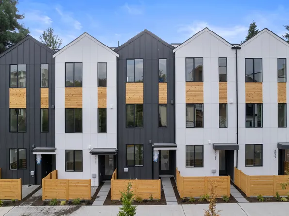 8039 16th Ave NW, Seattle, WA 98117