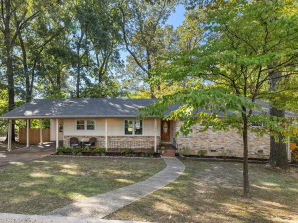 1606 Lamar St, Florence, AL 35630